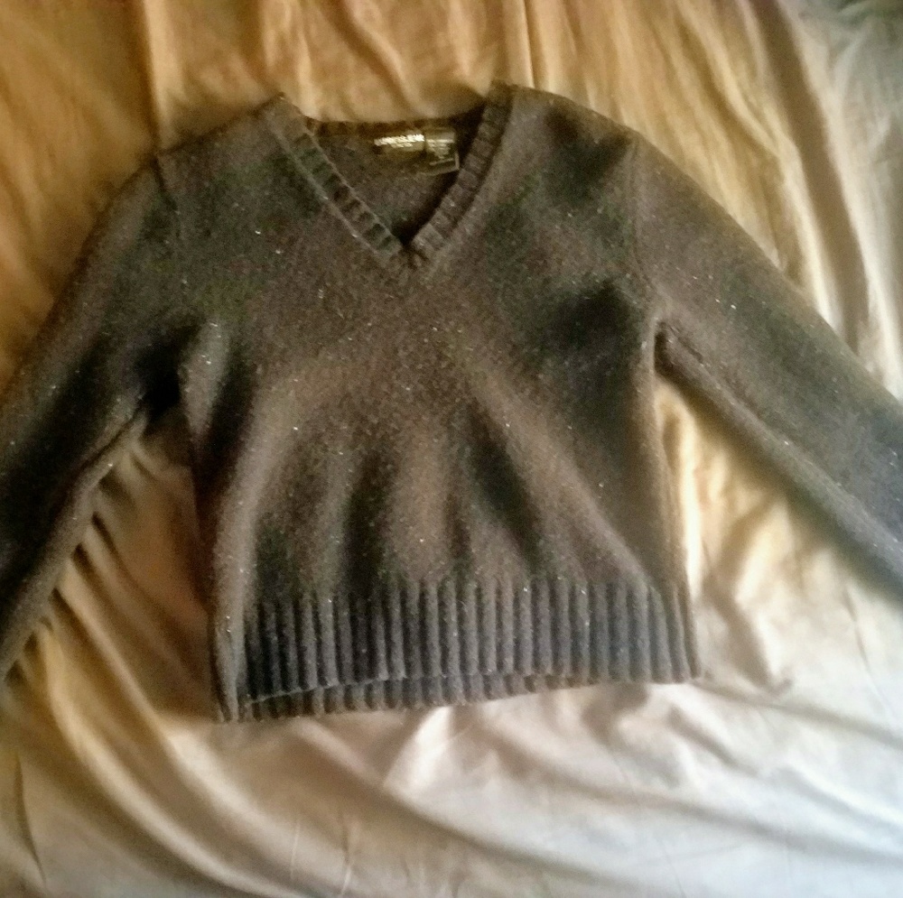 Navy cropped sweater